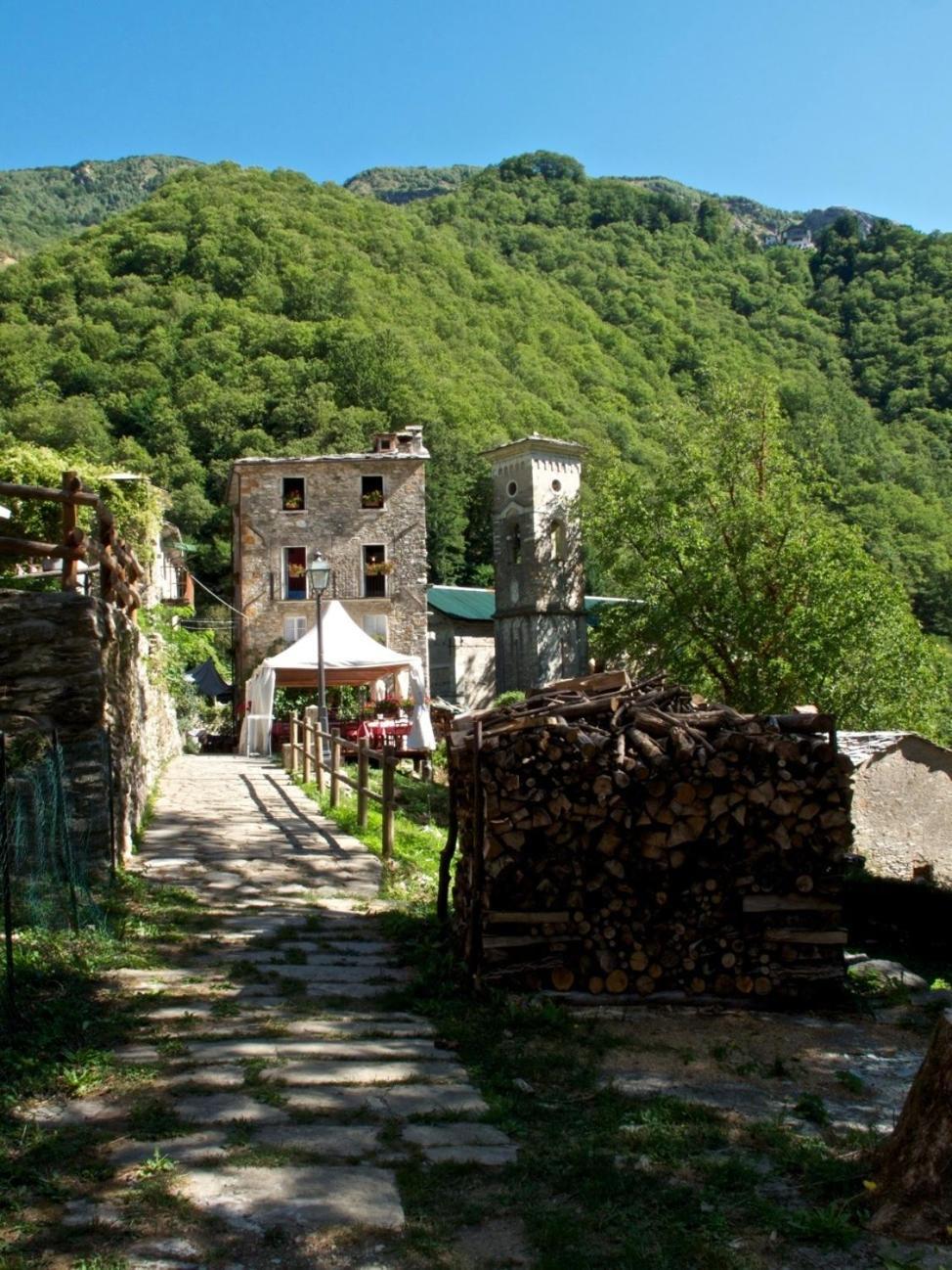 Borgo Isola Santa Exterior foto