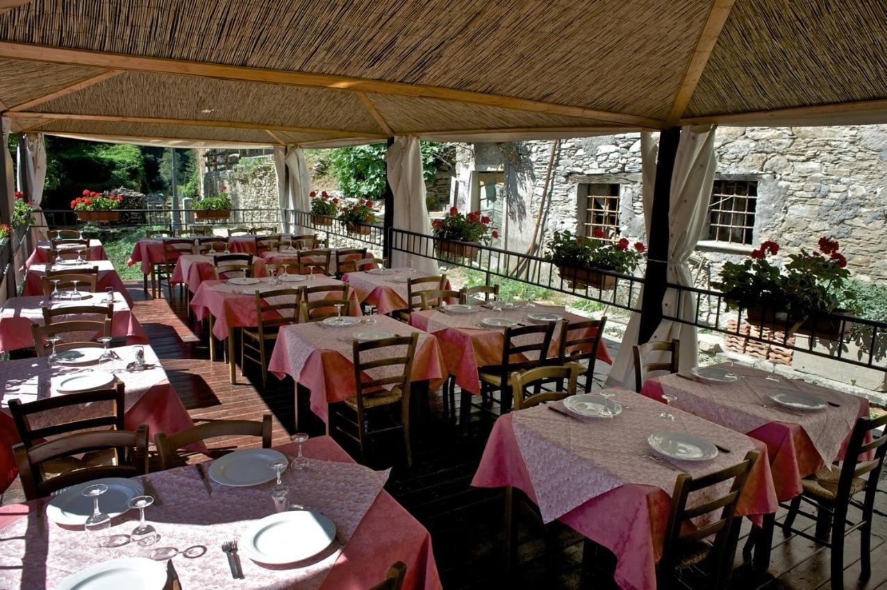 Borgo Isola Santa Exterior foto