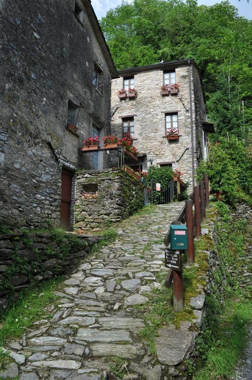 Borgo Isola Santa Exterior foto