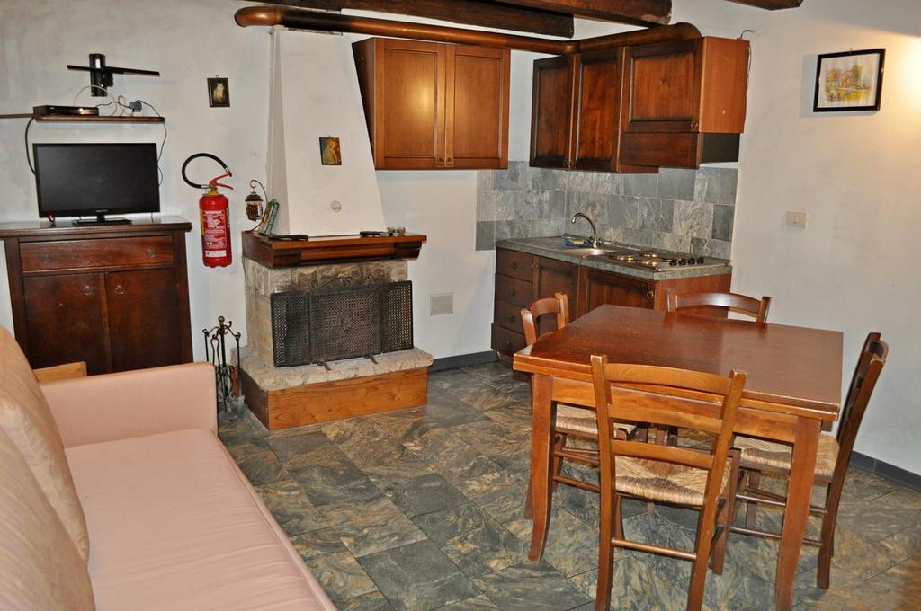 Borgo Isola Santa Exterior foto